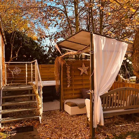 Zirkuswagen Mit Outdoor Whirlpool Und Garten Petershagen-Eggersdorf