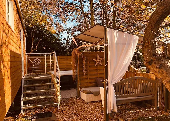 Zirkuswagen Mit Outdoor Whirlpool Und Garten Petershagen-Eggersdorf